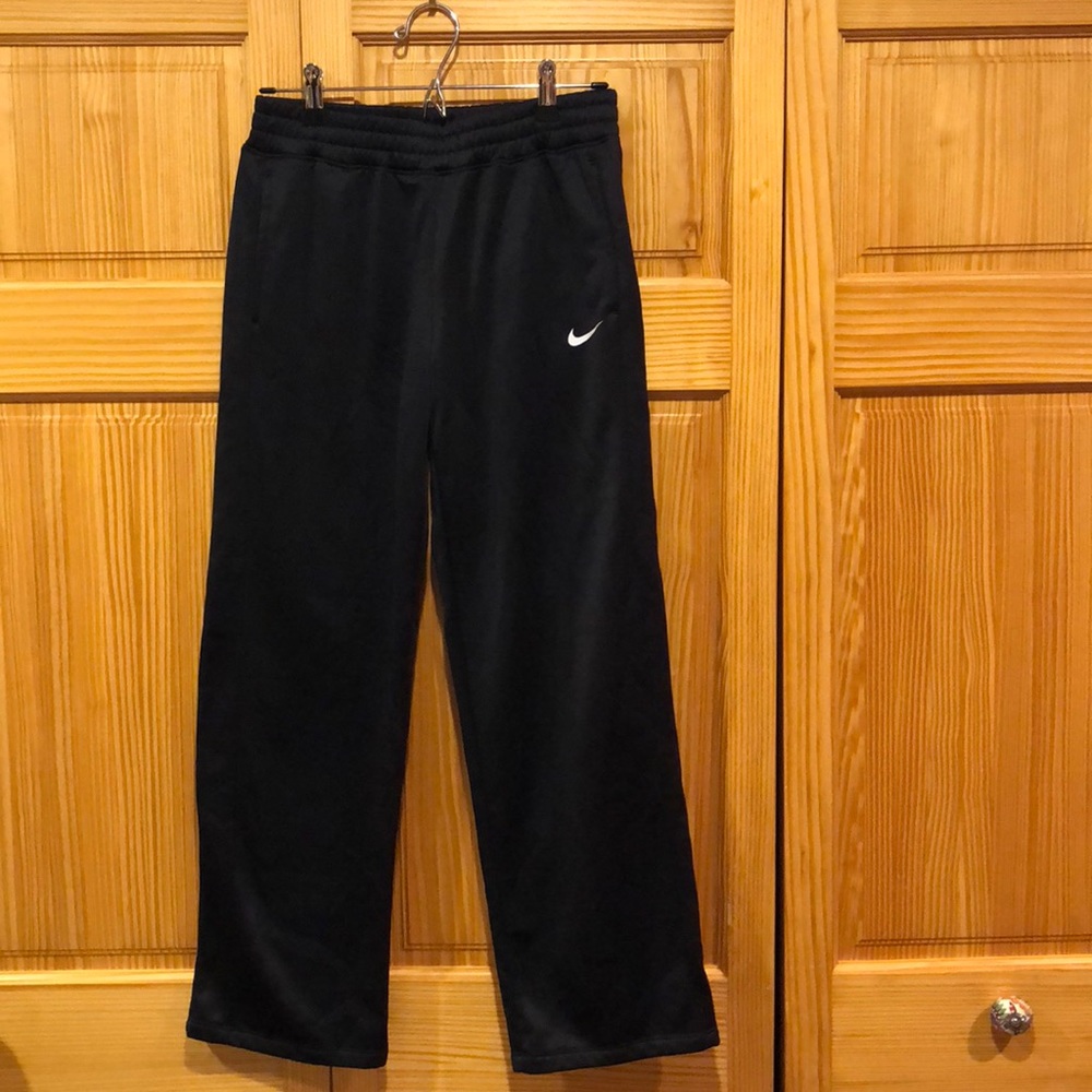 Girls Nike Sweatpants